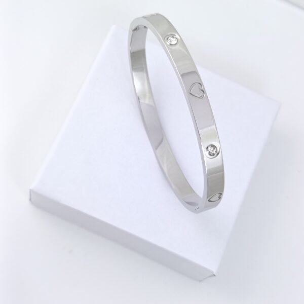 NUHA Silver-Tone Korean Bangle Bracelet (Anti-Tarnish)